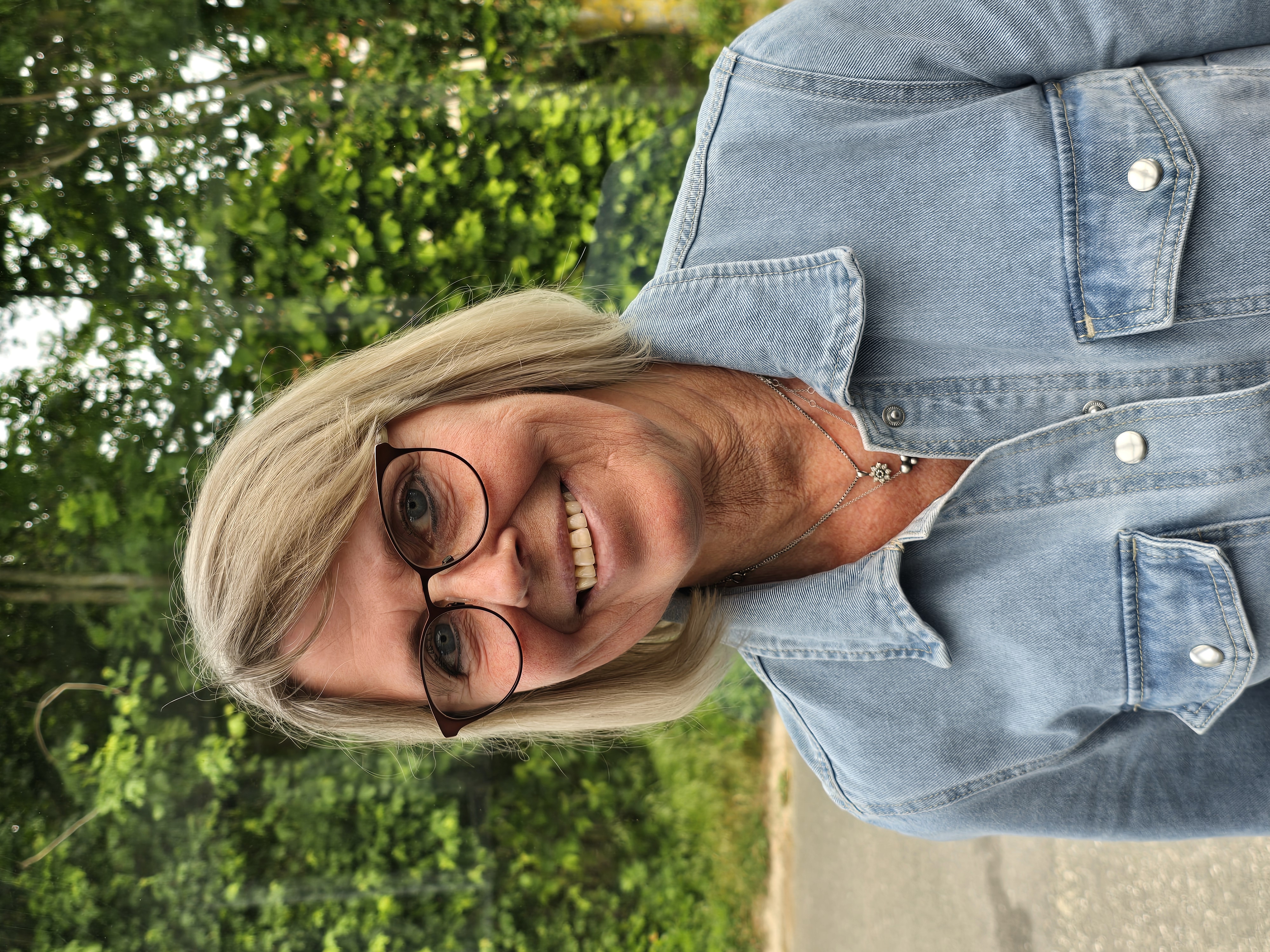 Portræt af Liselotte Petersen