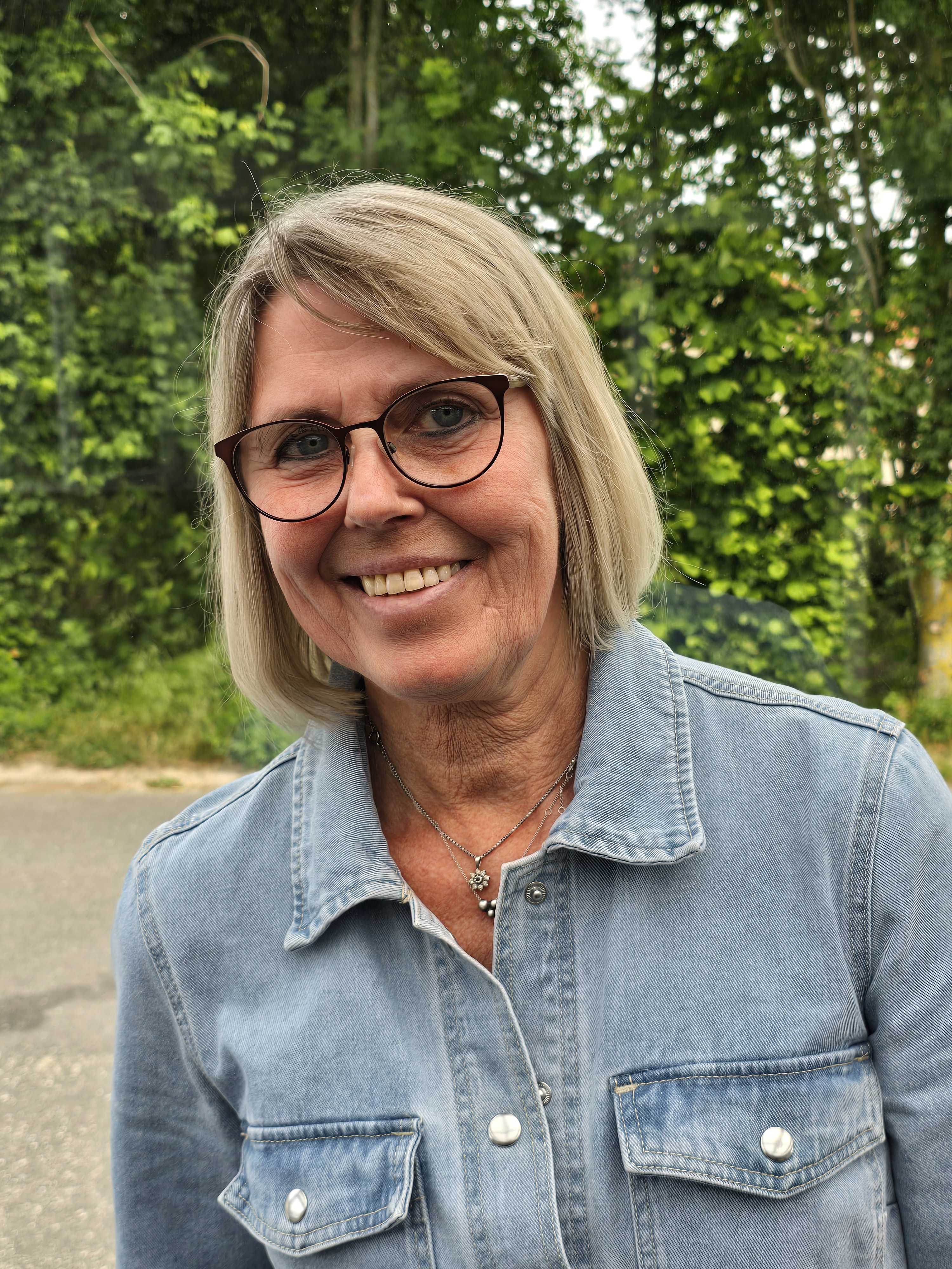 Portræt af Liselotte Petersen